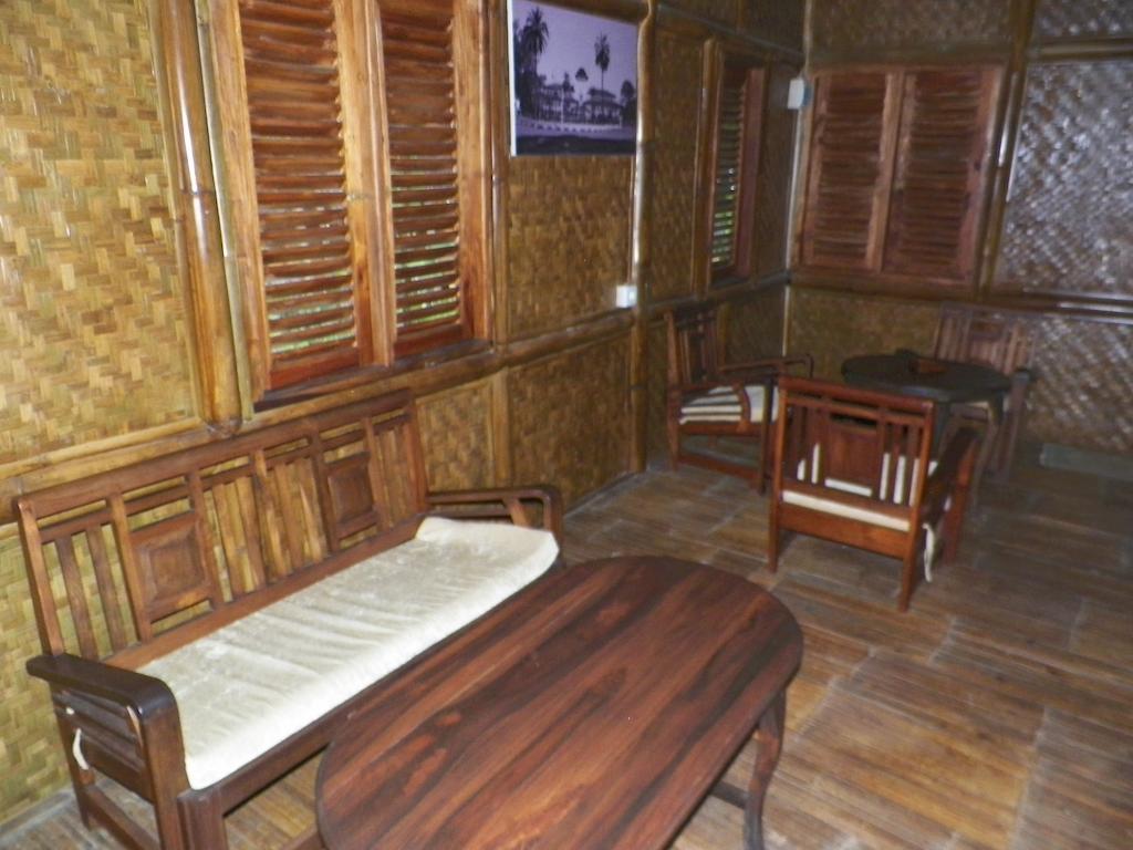 Villa Kampung Karuhun Sutan Raja Бандунг Номер фото