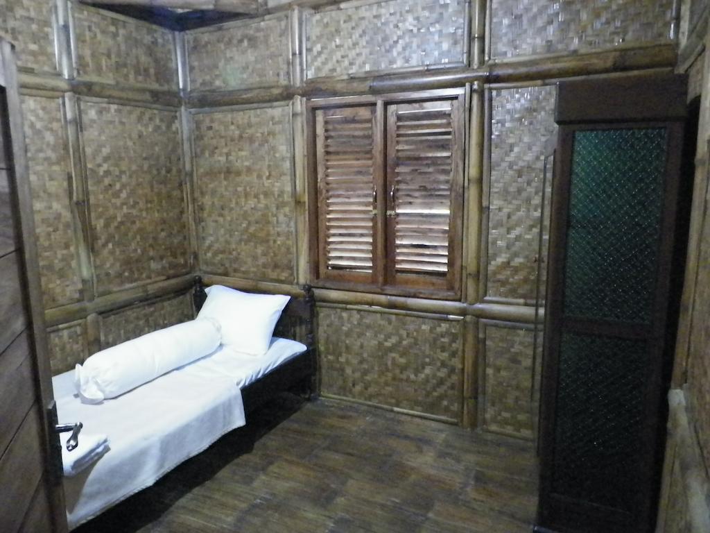 Villa Kampung Karuhun Sutan Raja Бандунг Номер фото